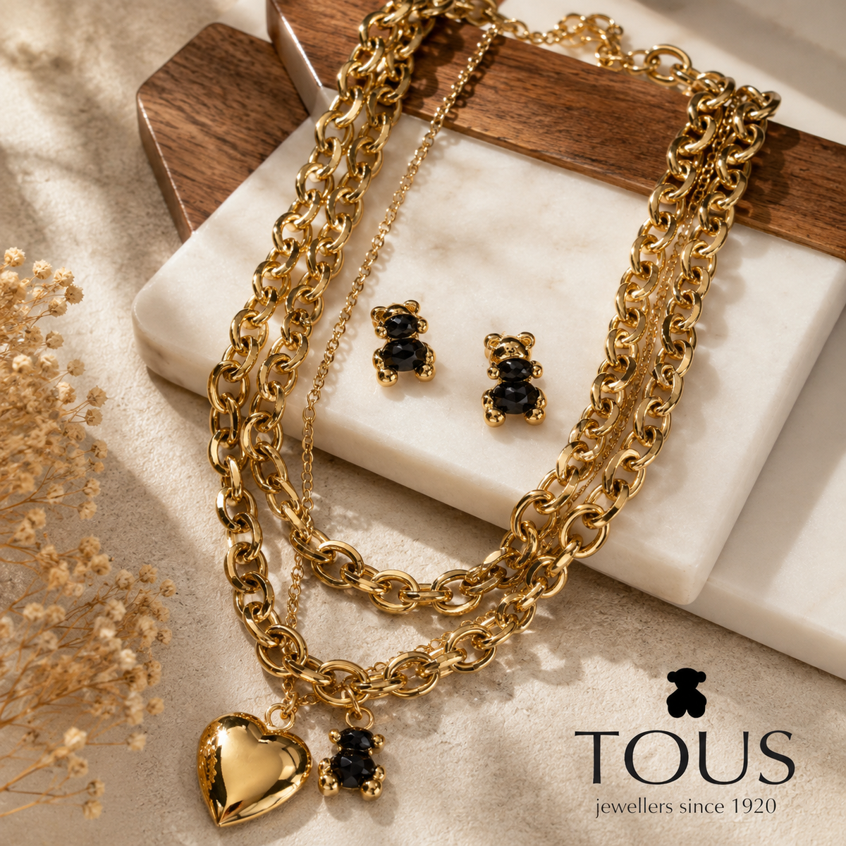Set de Joyería Tous Dorada con Ositos y Corazón