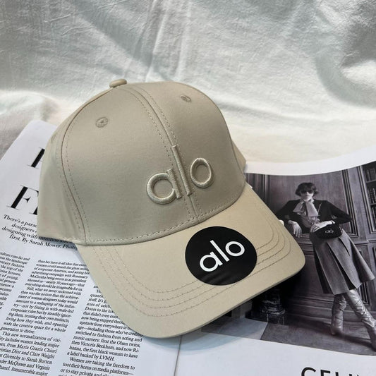 Gorra Deportiva ALO Ajustable - Color Beigs