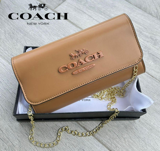 Bolso Coach de hombro estilo elegante